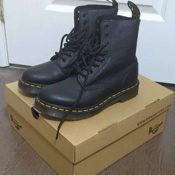 Dr martens pascal ii montelupo hot sale
